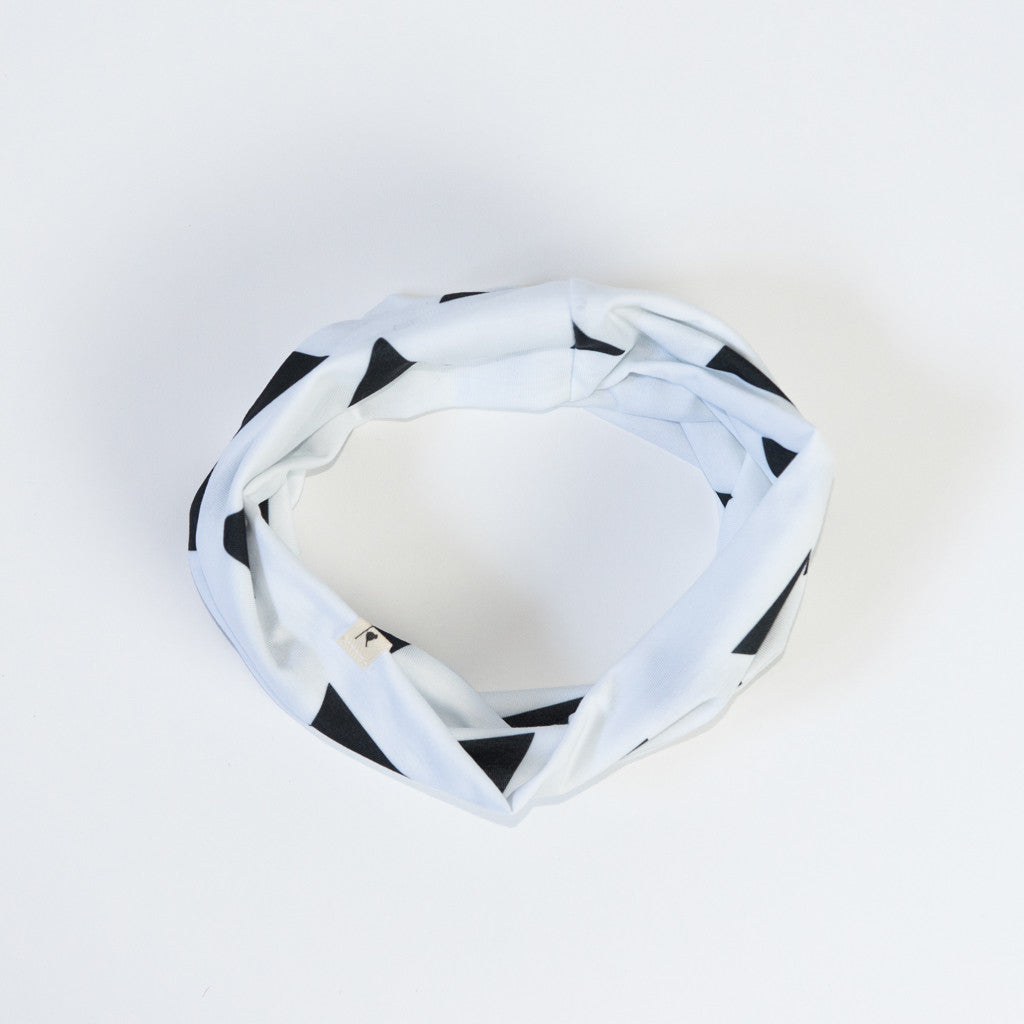 Black and White Triangle Infinity Scarf